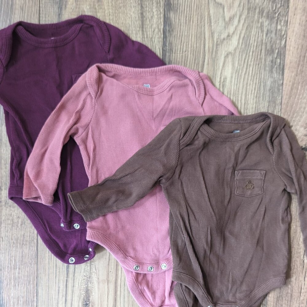 Baby Gap First Favorite Organic Cotton Ribbed Bodysuit Bundle